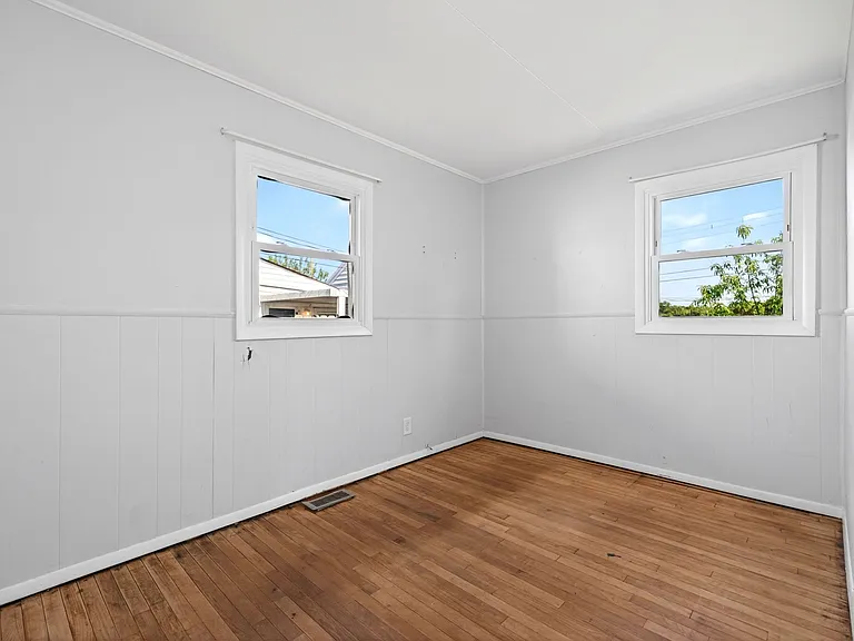 45 Robert St — Photo 13