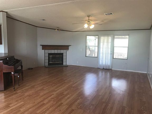 3rd image of 948 Big Sky Dr