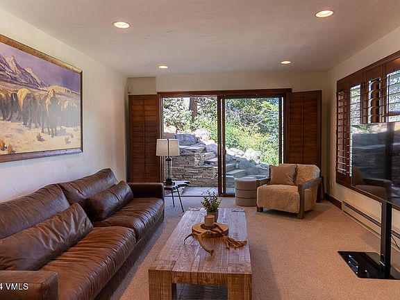 4th image of 850 Eagle Dr