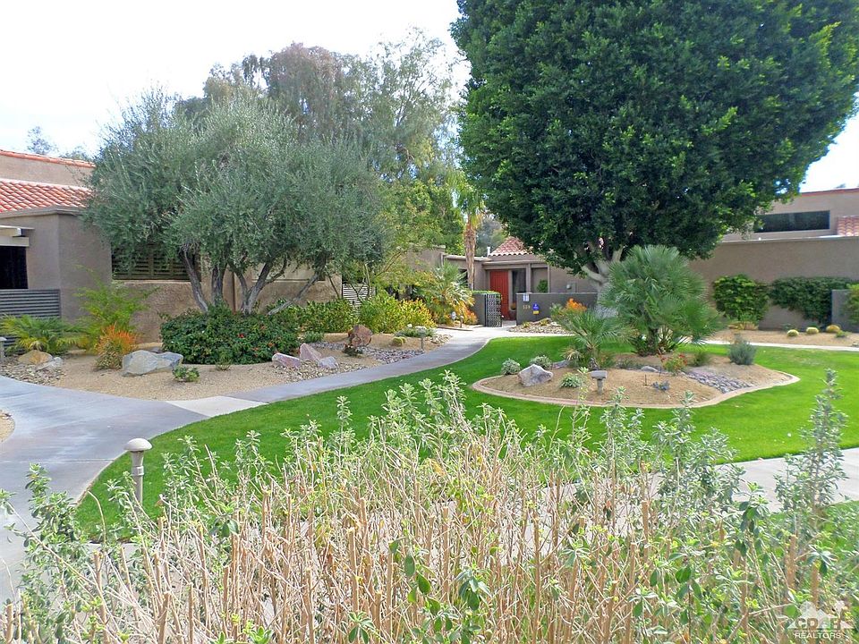 2nd image of 560 Desert West Dr