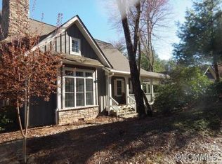 106 Top Hat Ln, Brevard, NC 28712