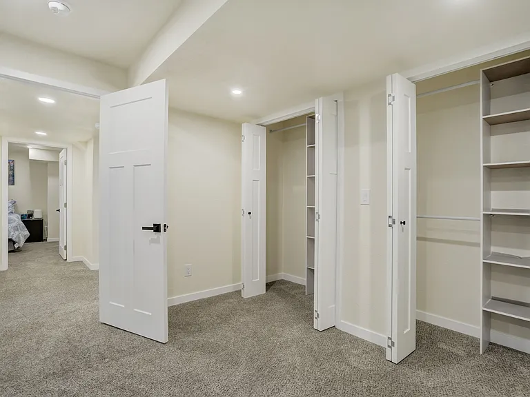 6244 Gemfield Dr — Photo 34
