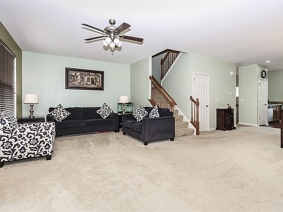 2nd image of 447 Town Center Blvd #0