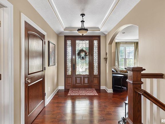 4th image of 6165 Lakeland Ct