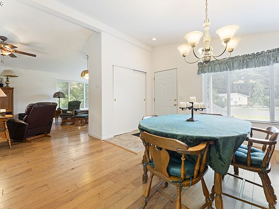 5th image of 1600 Rhododendron Dr Space 309