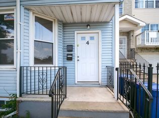 4 Oriental Pl, Newark, NJ 07104