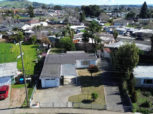 241 Los Altos Pl, American Canyon, CA 94503