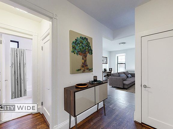 3rd image of 26 E 91st St APT 3C