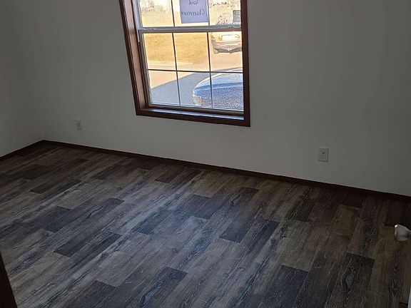 5th image of 33 Claroma St #62CMT