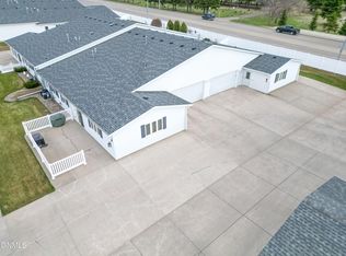 3015 E Colorado Dr SUITE B, Bismarck, ND 58503