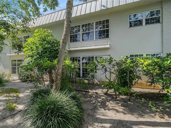 900 Jasmine Lane #102b, Vero Beach, FL 32963