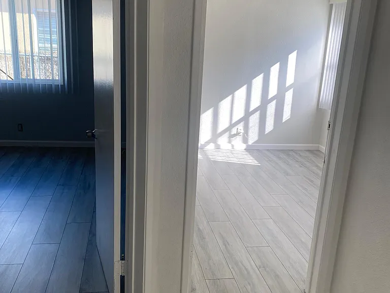 545 Washington Blvd #1 — Photo 8