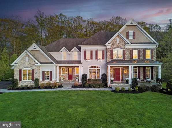 21 Goldney Dr, Newtown, PA 18940