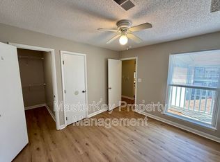 1351-301 Crab Orchard Dr, Raleigh, NC 27606