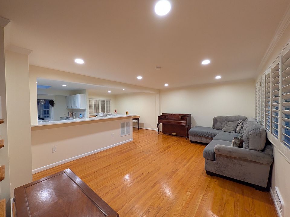 1st image of 8502 Cherry Valley Ln