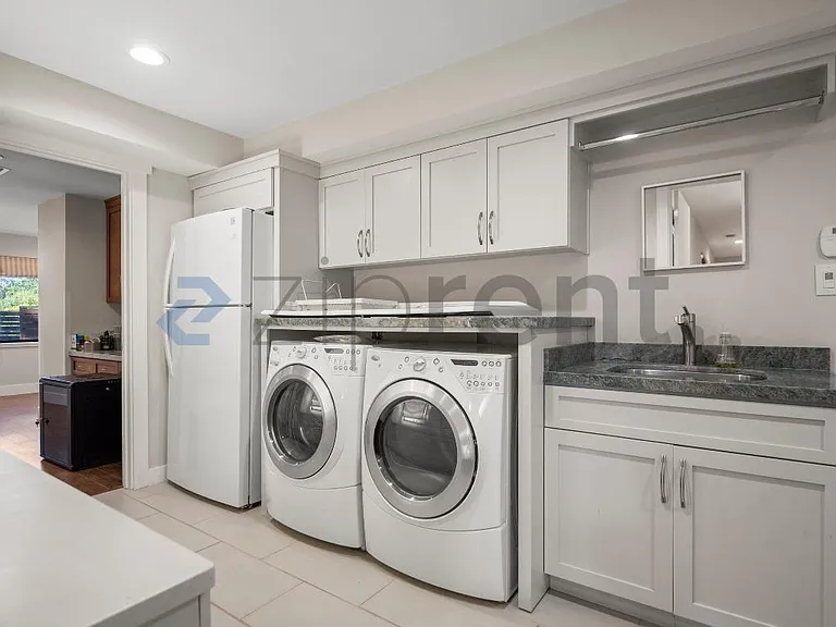 1701 Whitham Ave — Photo 28