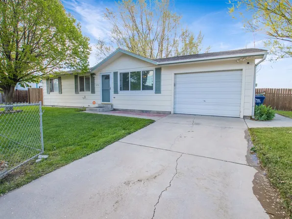 1696 Winchester Dr, Elko, NV 89801