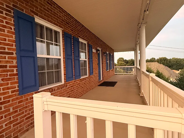 Dove Dr — Photo 2