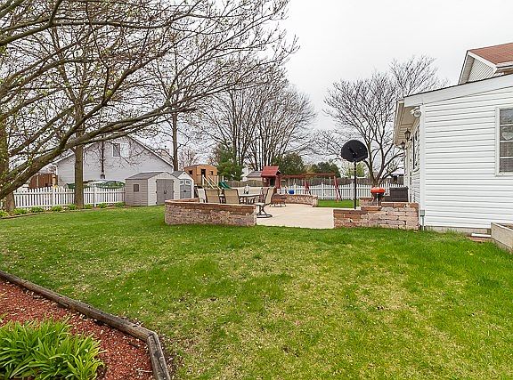 4th image of 4214 Ashcott Ln