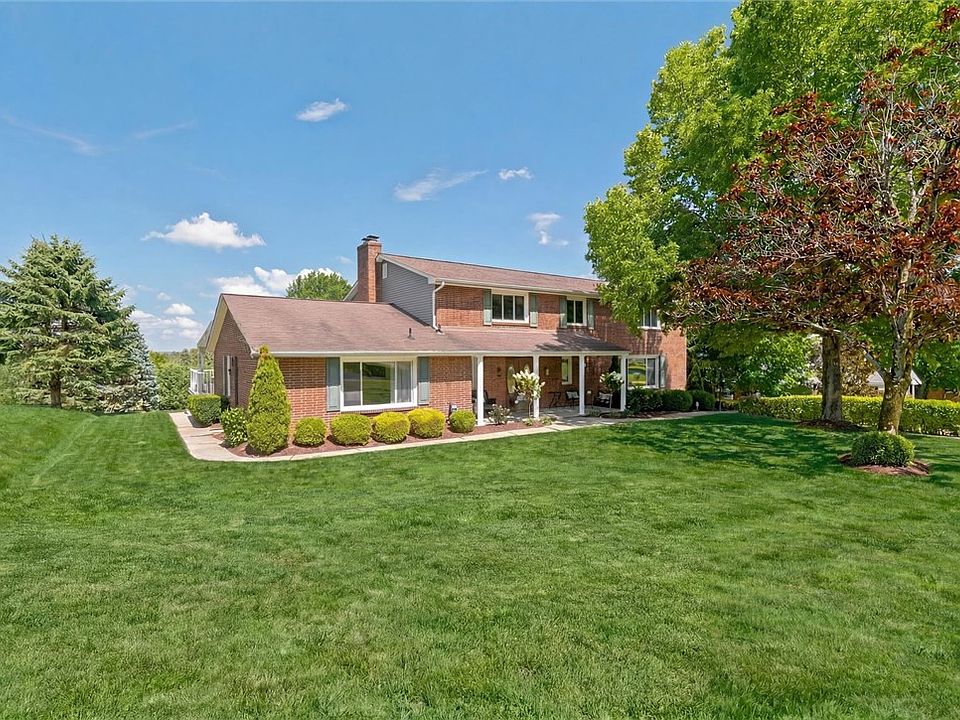 1st image of 216 McCartney Dr