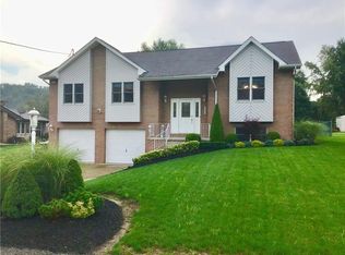 872 Locust Dr, North Huntingdon, PA 15642