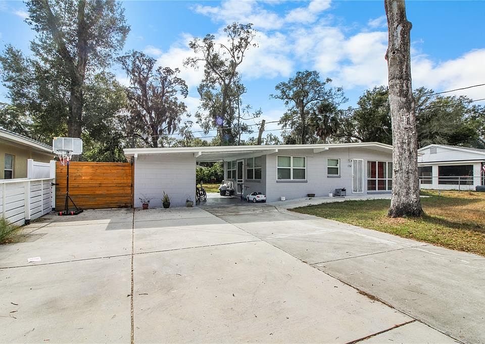 1st image of 762 TEMPLE AVENUE