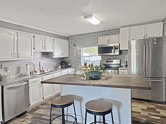 2nd image of 4864 NW 58th Pl
