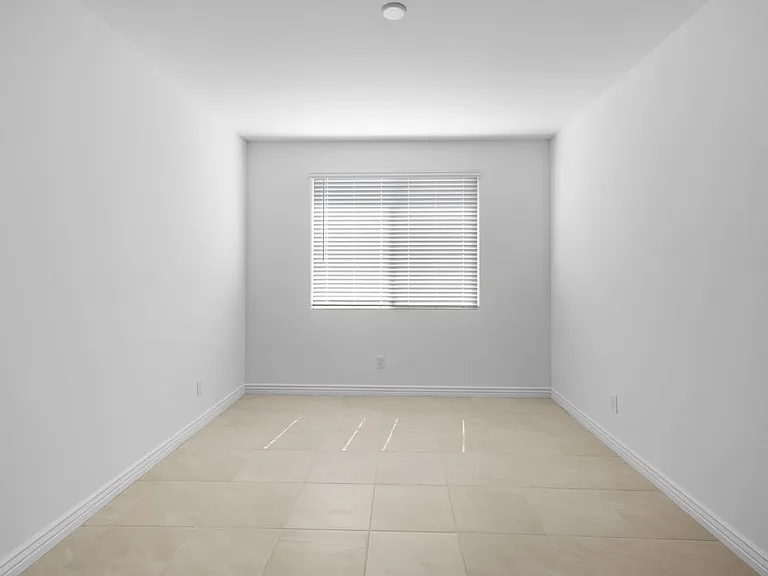 14832 W Honeysuckle Dr — Photo 10