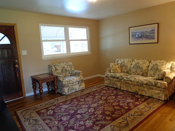 4th image of 908 Cogliandro Dr