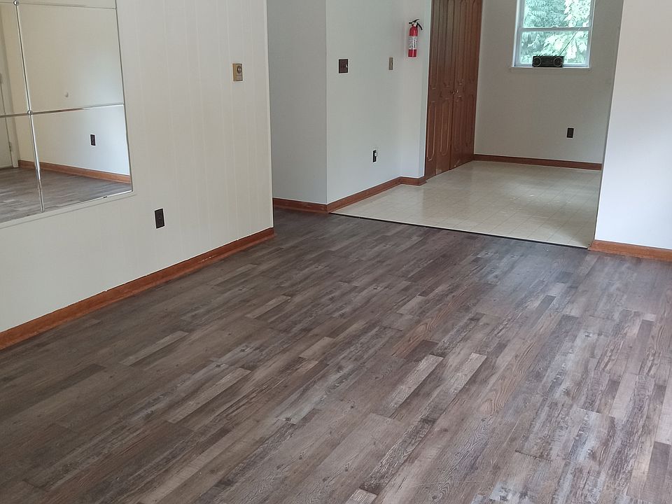 Living room, looking into kitchen