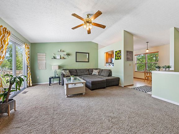 4th image of 954 Lateglow Ct