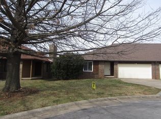 4045 S Parkhill Ct, Springfield, MO 65807