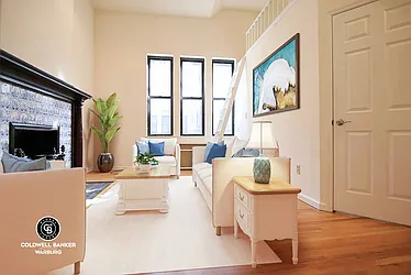 Rented by Coldwell Banker Warburg