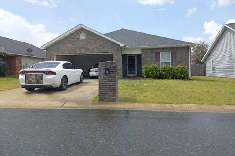 1st image of 60 Azalea Ln