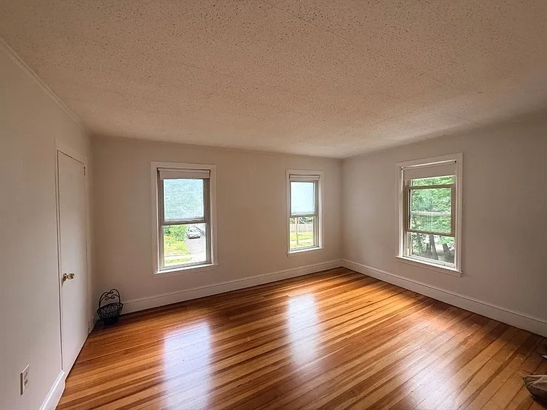 0 Cedar St #2 — Photo 5