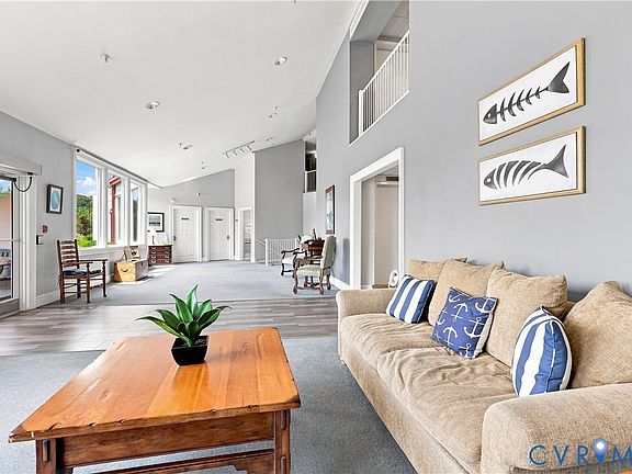 3rd image of 301 Beacon Ridge Dr Unit 602