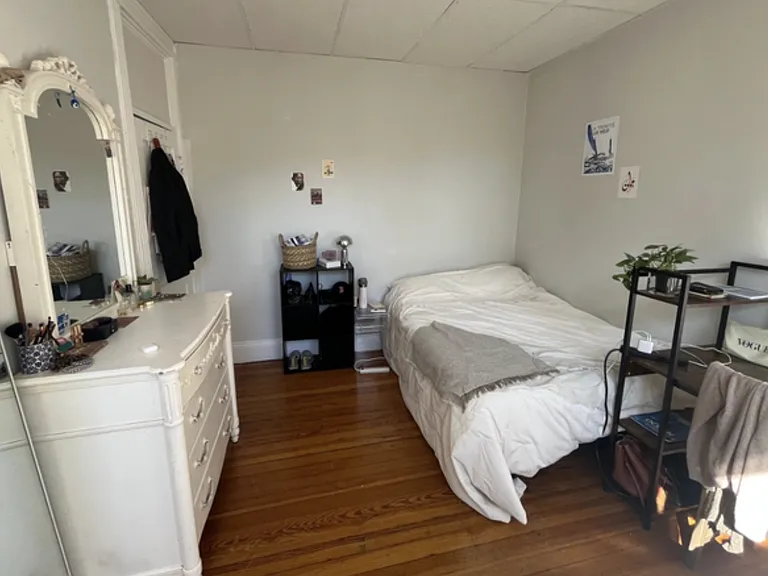 65 Burbank St #25 — Photo 2