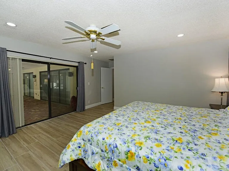 5979 Pinebrook Dr — Photo 9