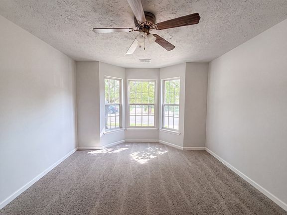 3rd image of 3217 Penn Meade Way