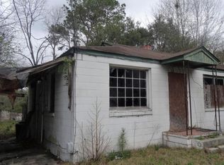 1618 Balsam St, Charleston, SC 29407