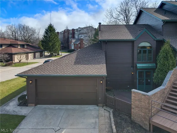179 Pheasant Run, Cleveland, OH 44124