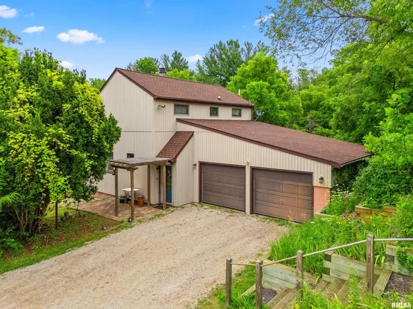 326 Grebner Rd, Metamora, IL 61548