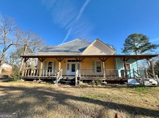 150 Thornton St NE, Bronwood, GA 39826