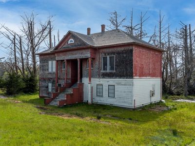 19750 S Highway 1, Manchester, CA, 95459