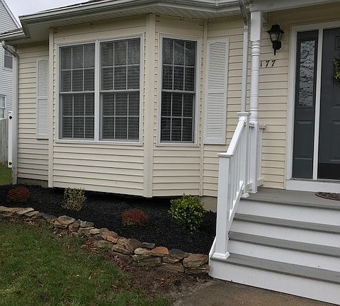 2nd image of 177 Lilac Dr
