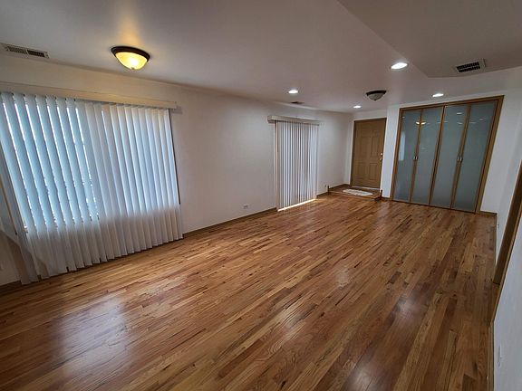 4th image of 7216 W Altgeld St #2C