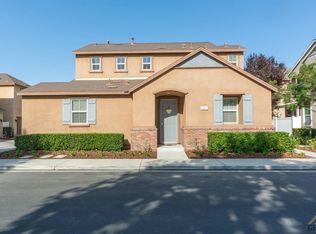 1907 Harpercolins St, Bakersfield, CA 93311