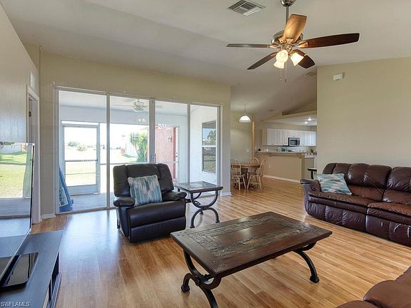 5th image of 509 NW 18th Pl