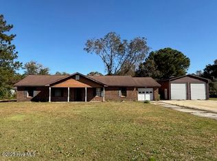 20 Chattawka Dr, Havelock, NC 28532