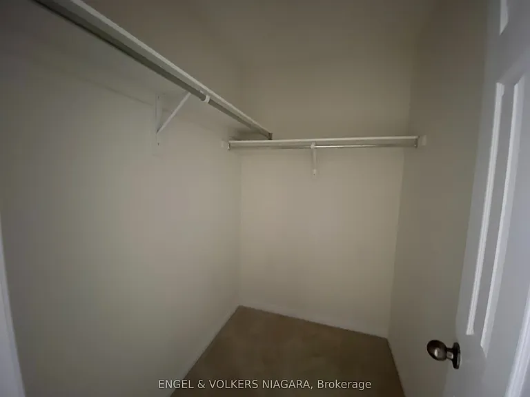 8576 Sweet Chestnut Dr — Photo 21